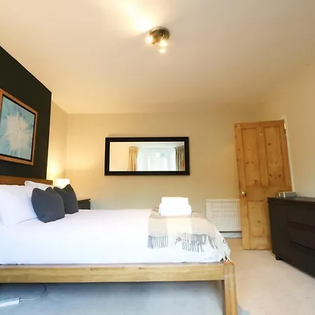 Cotham Vale 2 Bedroom Property